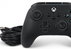 以历史新低价购买PowerA Advantage有线Xbox Series X和S控制器