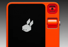 Rabbit R1体验可以在Android手机上运行但效果不佳且不安全